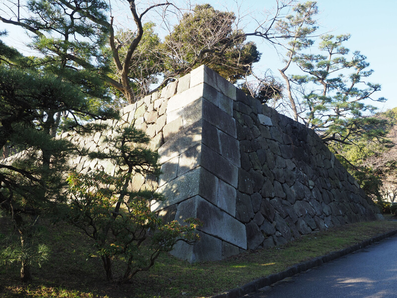 Porte Kikyo-mon3