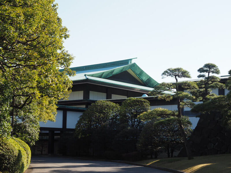 Kita-kuruma-yose (porche norte para carros)3