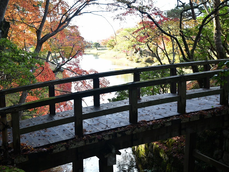 Kaedebashi (Maple Bridge)・Dobashi  (Earthen Bridge) 2