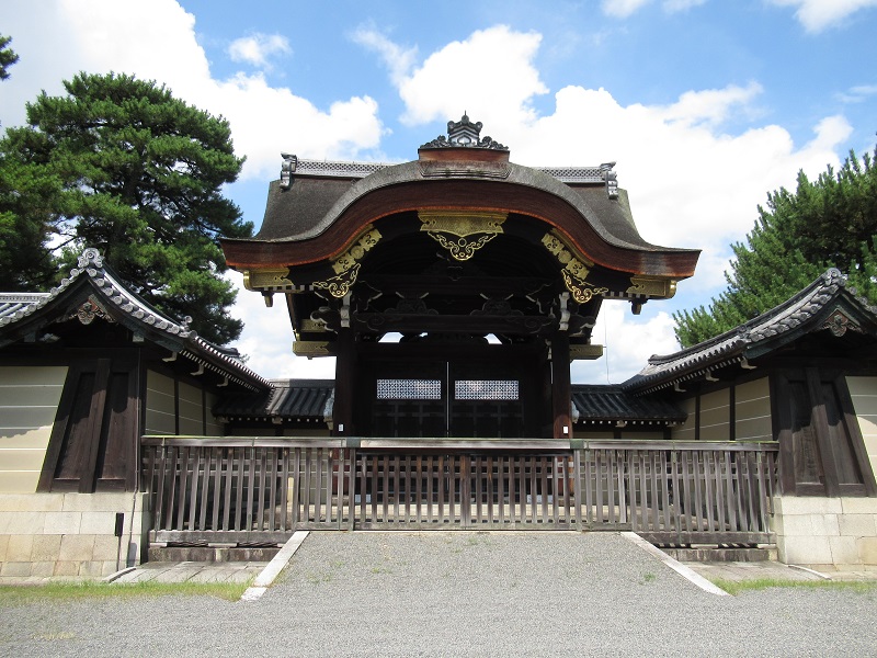 Kenshunmon Gate 2