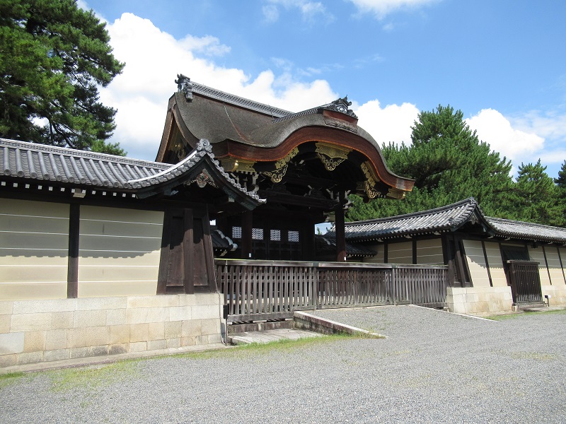 Kenshunmon Gate 1